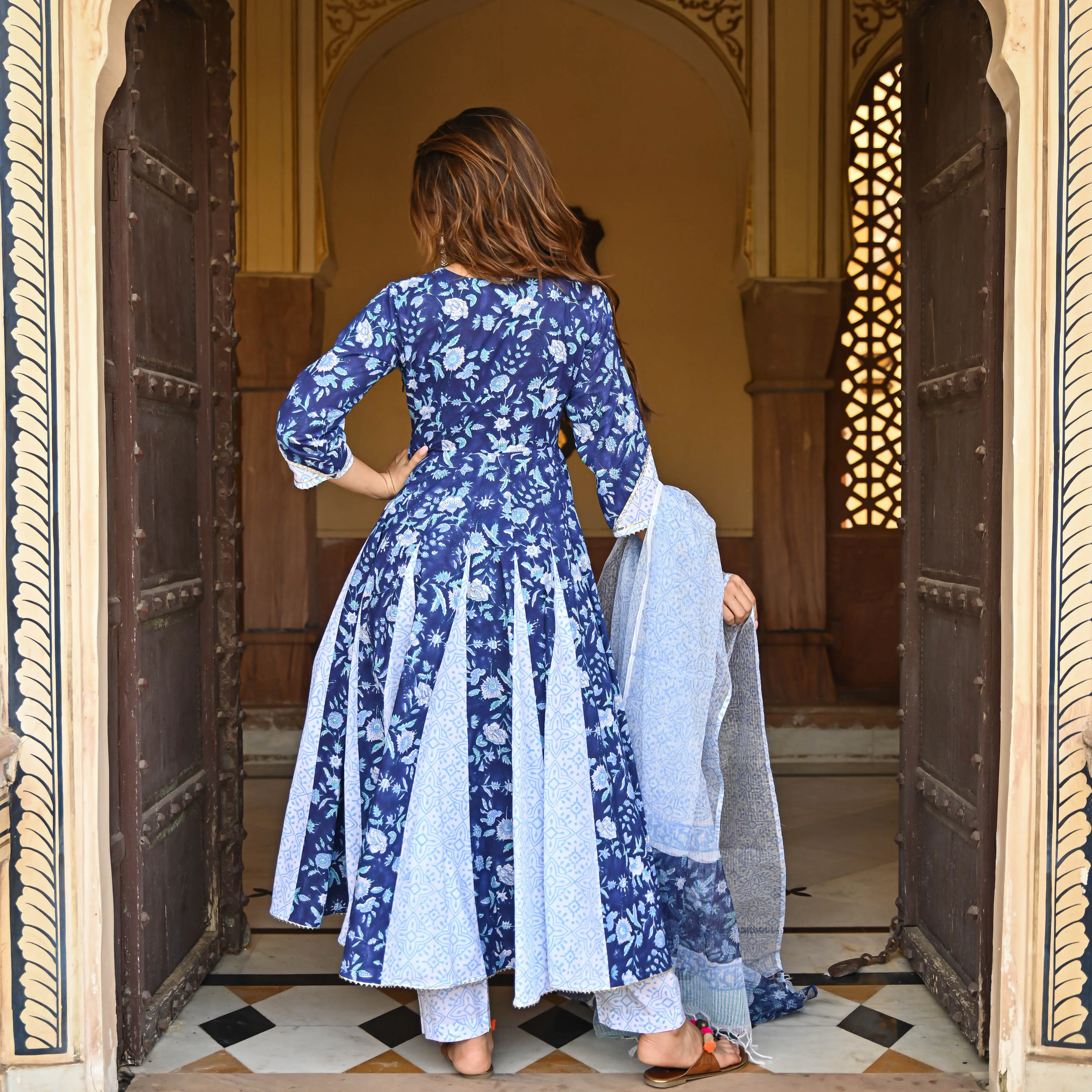 Bunaai Berry Blue Handblock Printed Suit Set