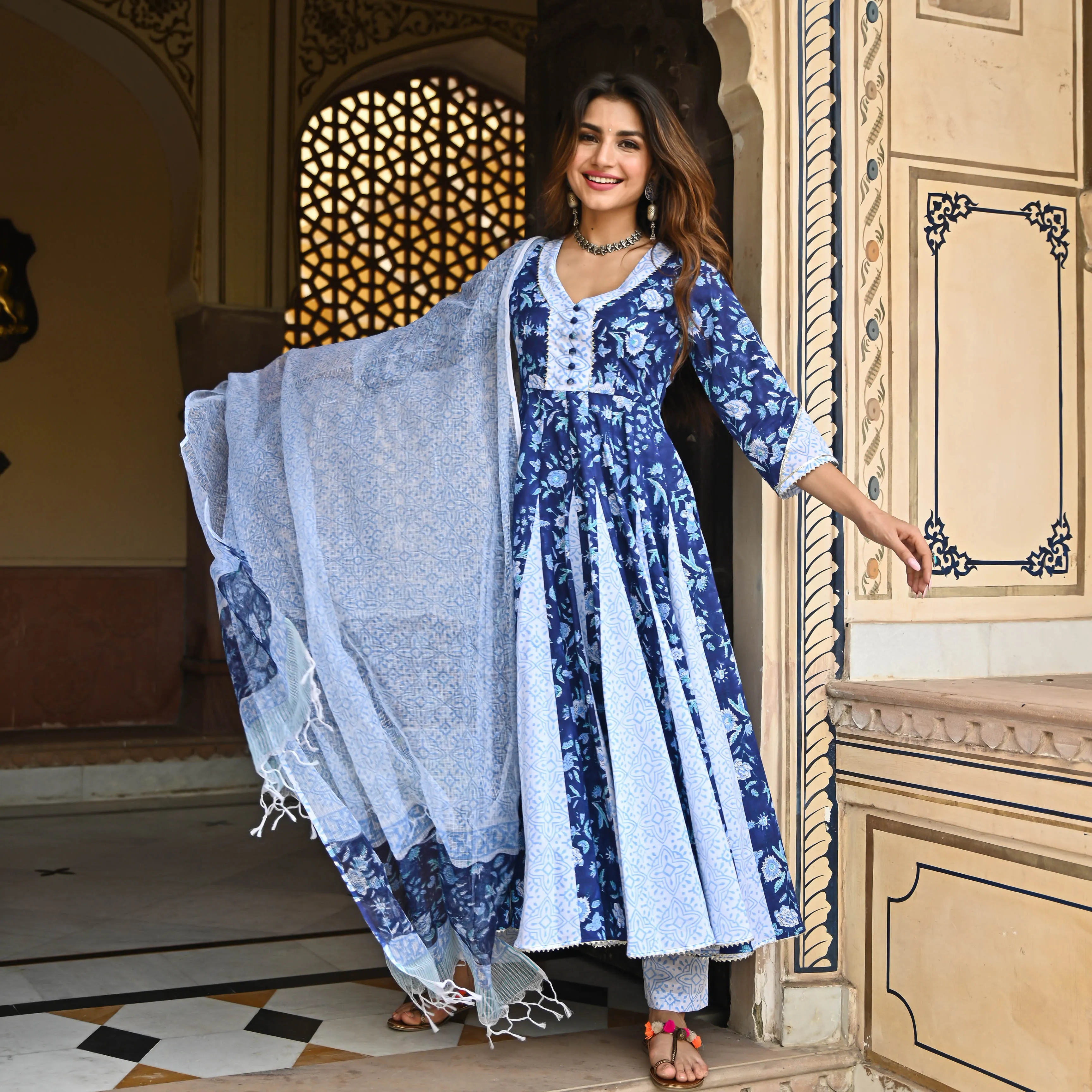 Bunaai Berry Blue Handblock Printed Suit Set